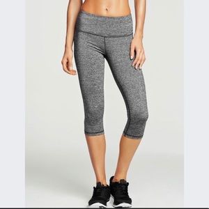 Victoria’s Secret knockout crops